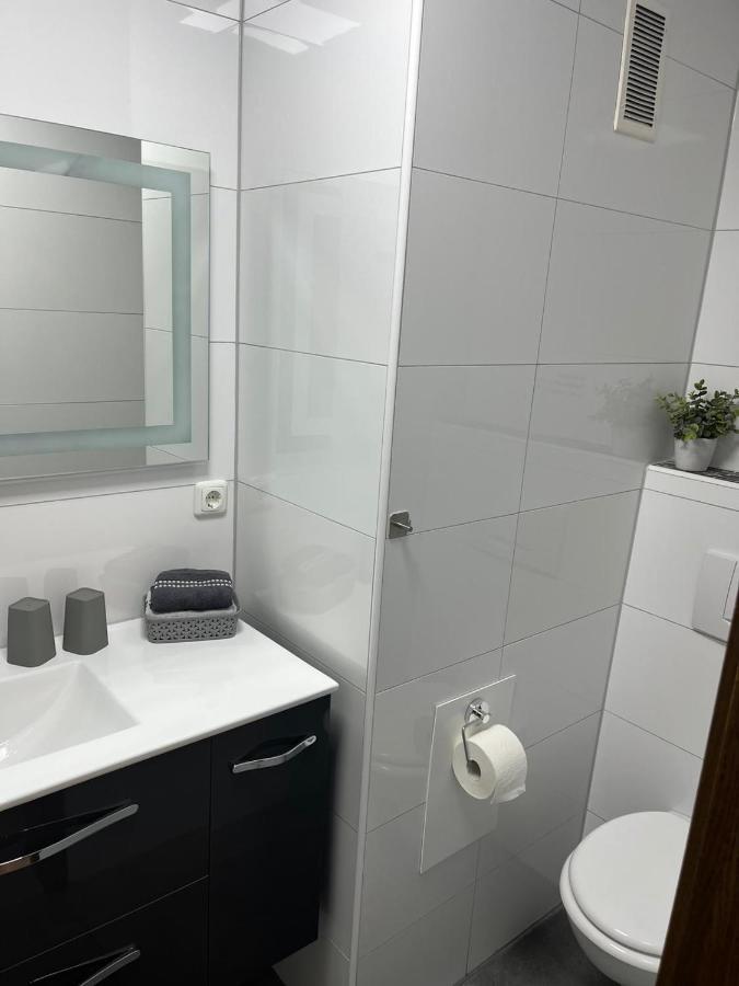 Ferienwohnung Emilia كولونيا المظهر الخارجي الصورة